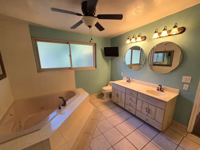 689 E Lavina Dr, South Ogden, Utah 84403