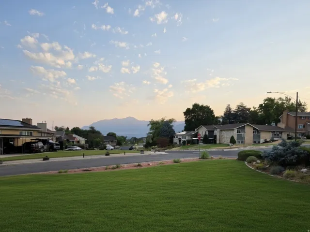 689 E Lavina Dr, South Ogden, Utah 84403