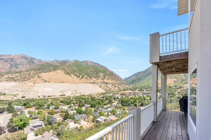 3467 E Magic View Drive, Cottonwood Heights, Utah 84121
