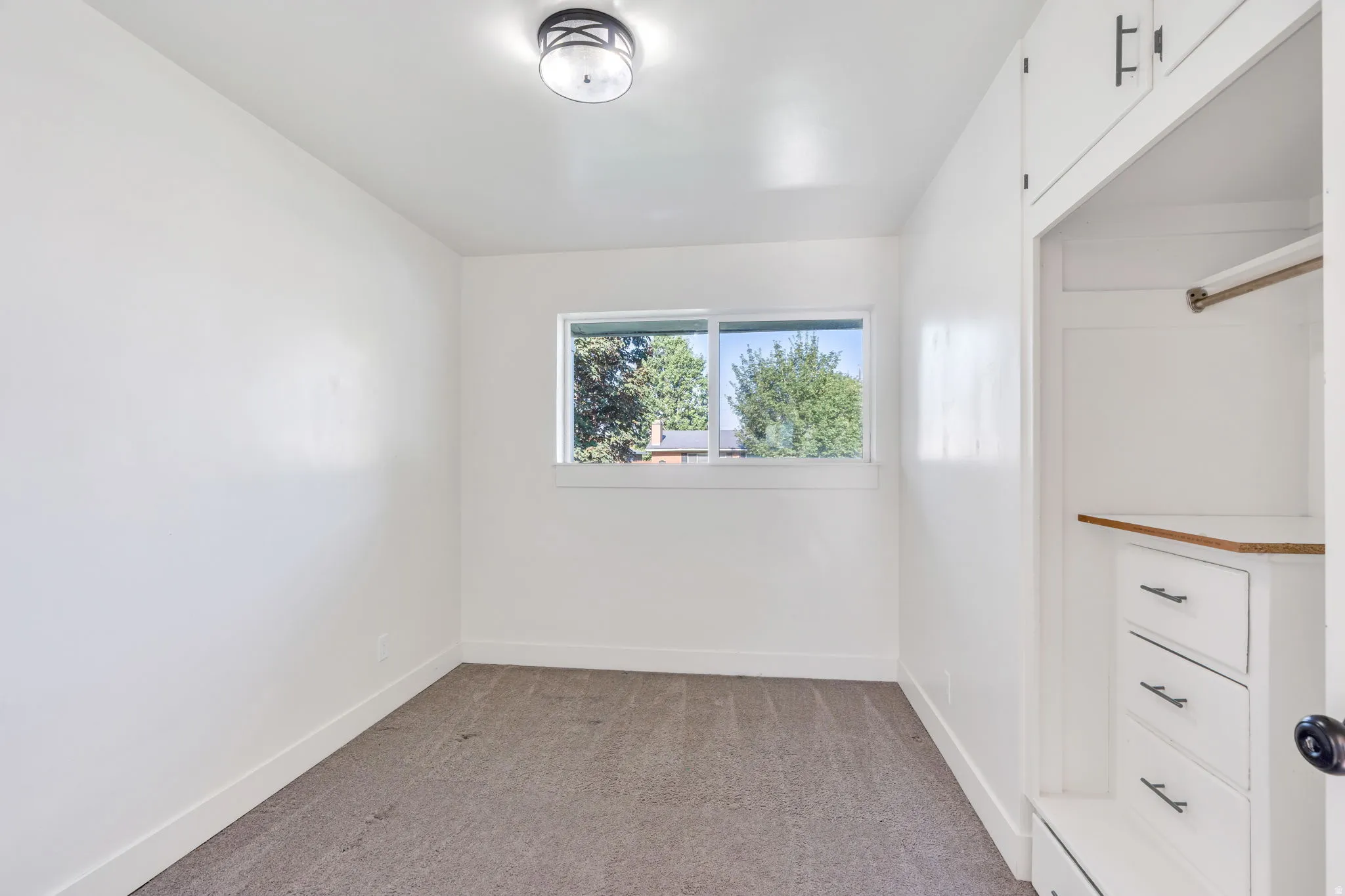 Office/playroom