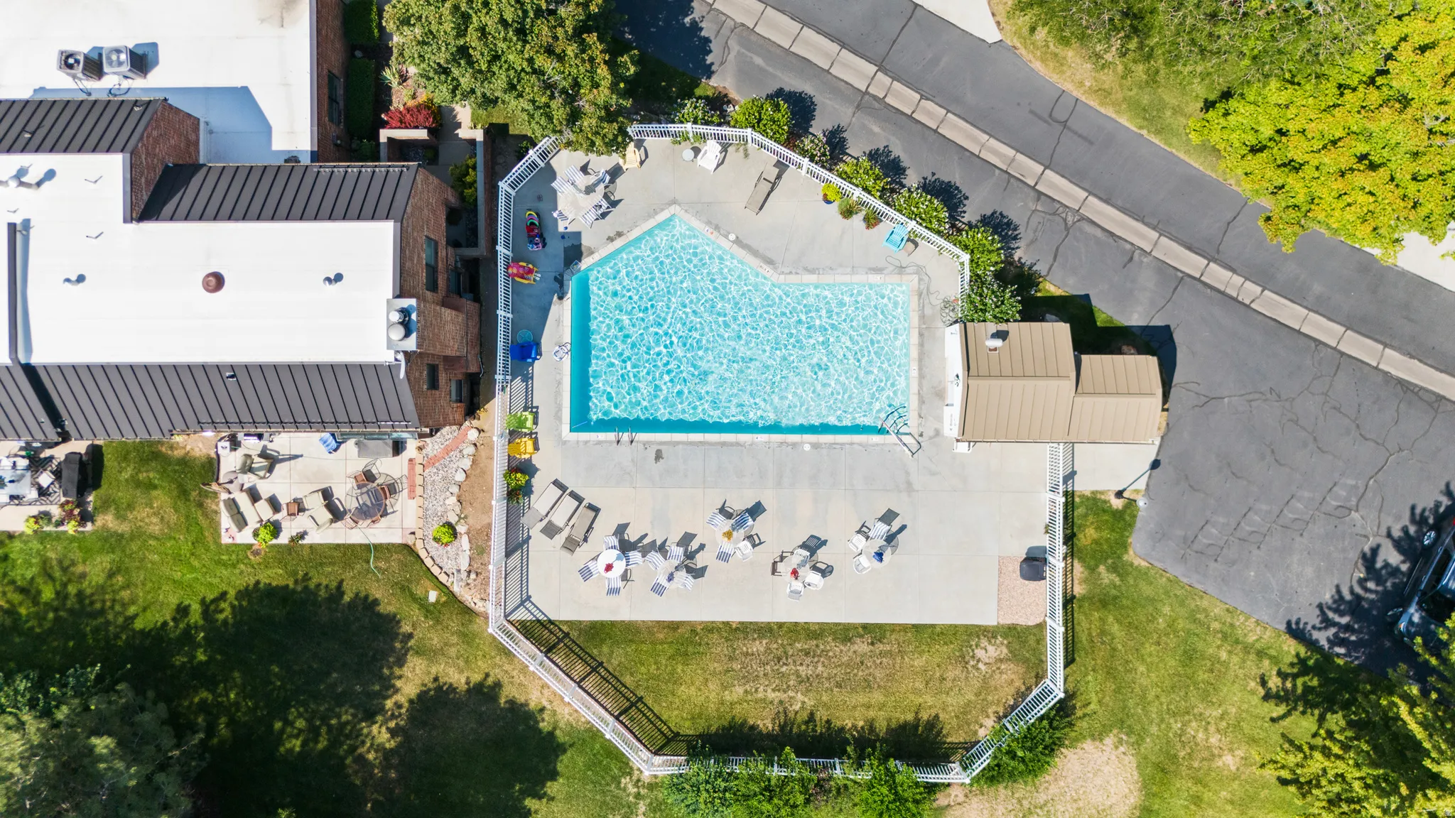 HOA Pool