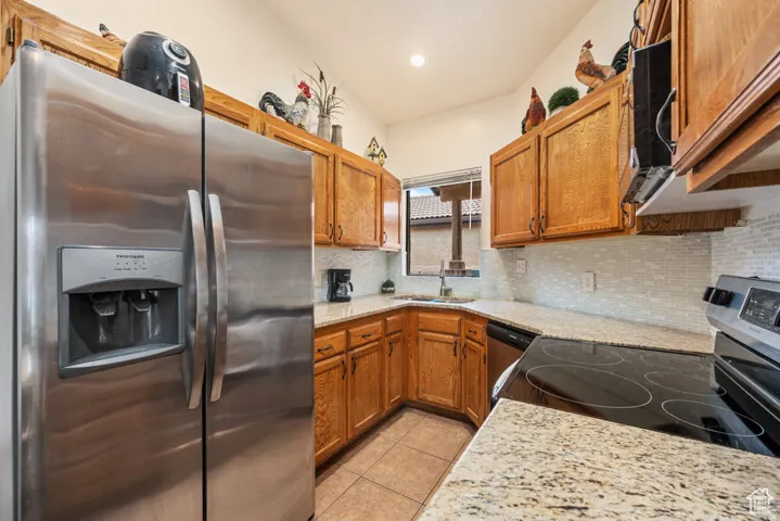 Kitchen with stainless steel appliances