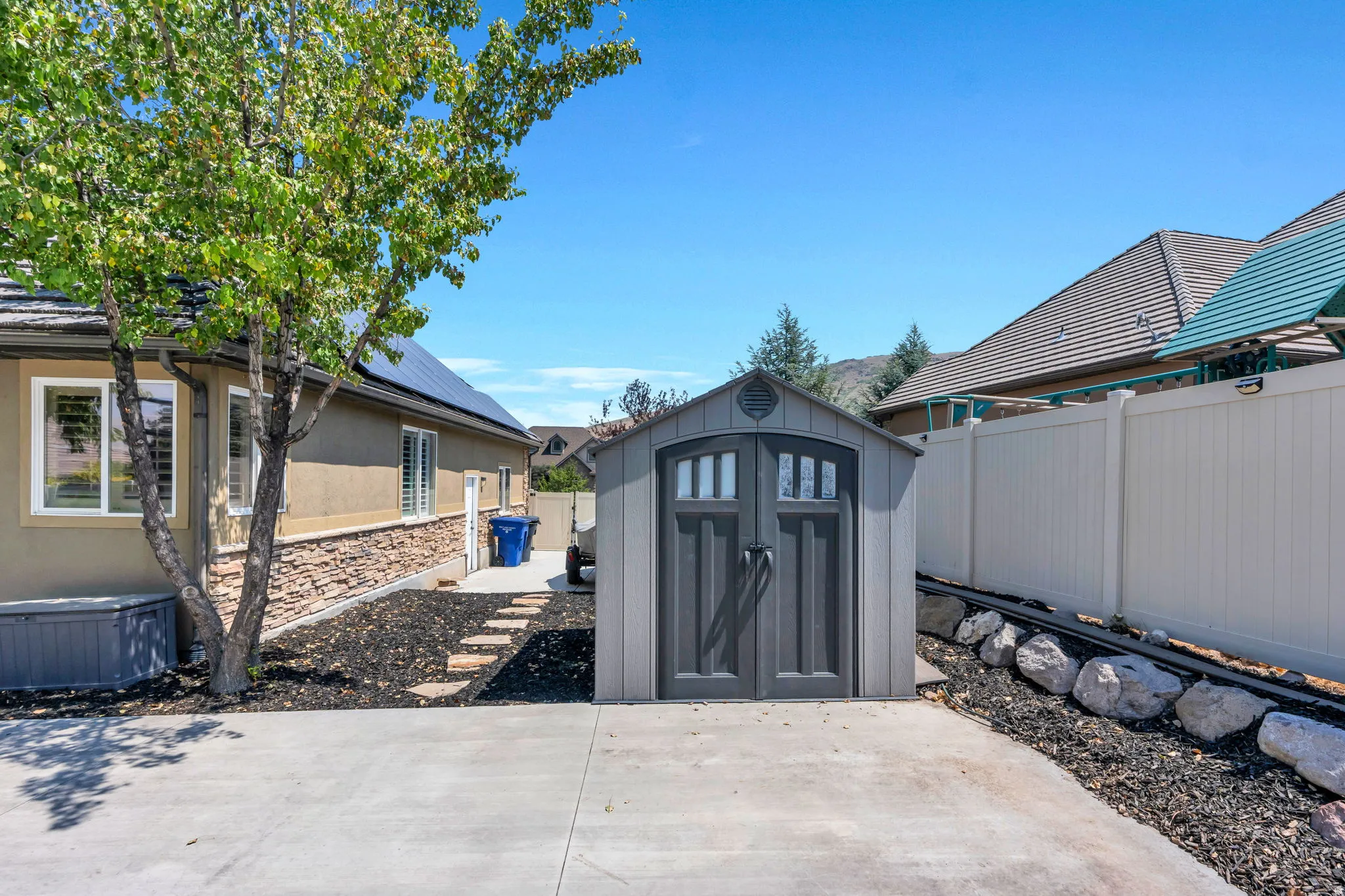 Detached storage shed with double doors