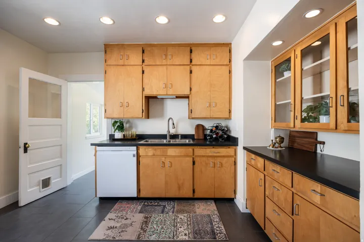 1343 S 600 E, Salt Lake City, Utah 84105