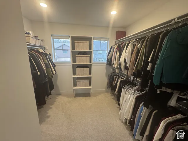 Walk in closet