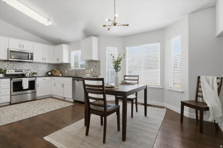 1081 S 900 W, Tooele, Utah 84074