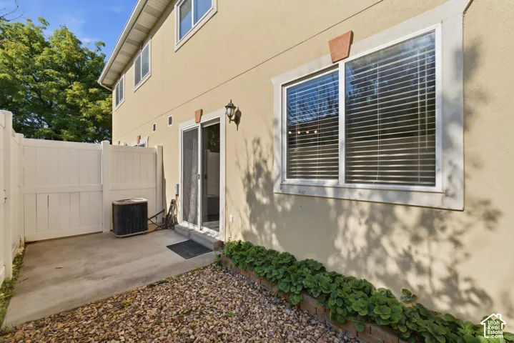 6983 S Ufizzi Ct, West Jordan, Utah 84084