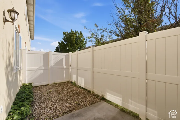 6983 S Ufizzi Ct, West Jordan, Utah 84084