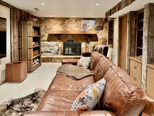 535 E Powell Ave, Centerville, Utah 84014