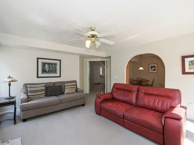7219 S Ponderosa Dr, Cottonwood Heights, Utah 84121