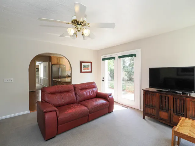 7219 S Ponderosa Dr, Cottonwood Heights, Utah 84121