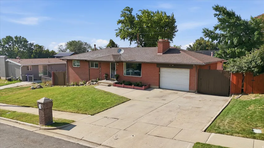 923 E 350 N, Bountiful, Utah 84010