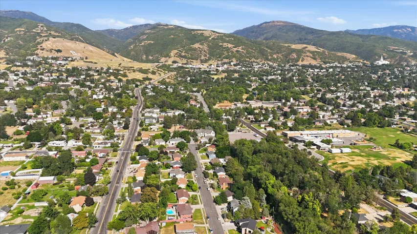 923 E 350 N, Bountiful, Utah 84010