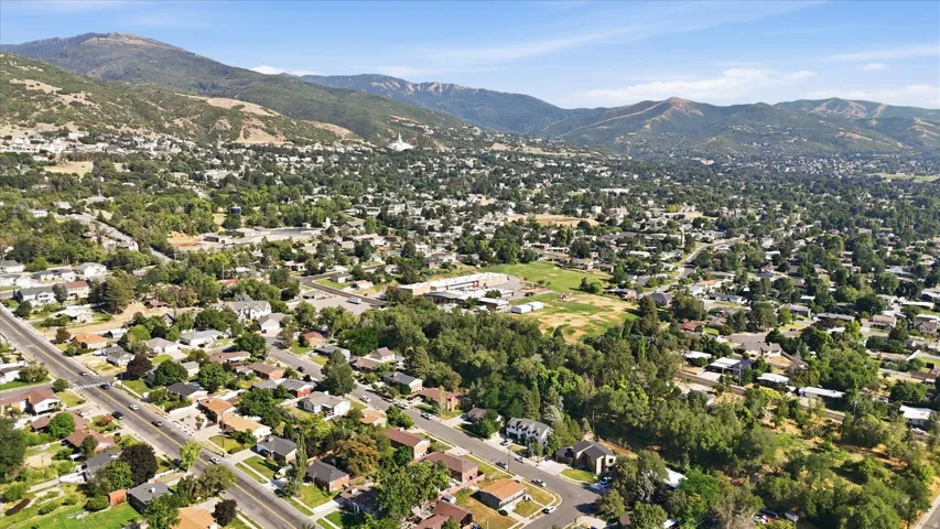 923 E 350 N, Bountiful, Utah 84010