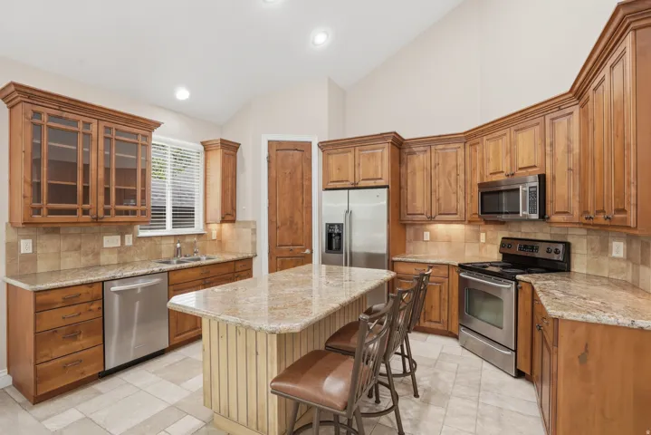 1832 E Peyton Ct, Holladay, Utah 84117