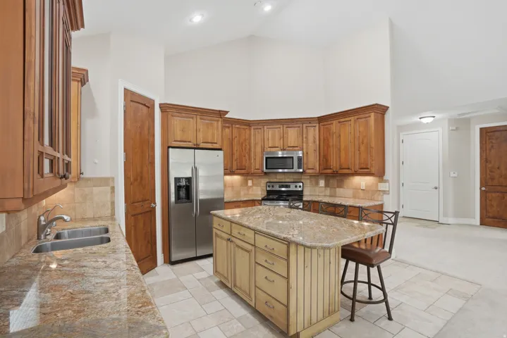 1832 E Peyton Ct, Holladay, Utah 84117