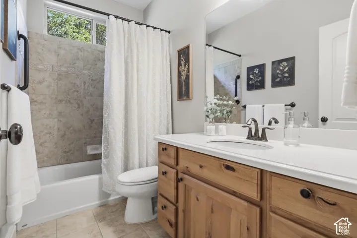 5492 Derby Ln, Stansbury Park, Utah 84074