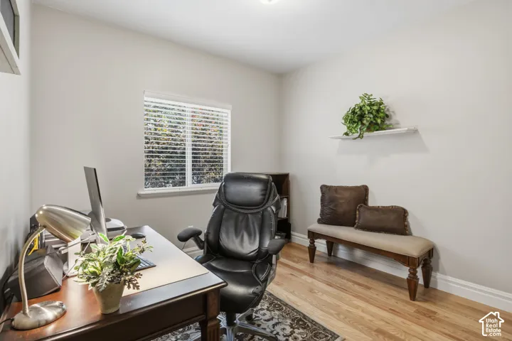 5492 Derby Ln, Stansbury Park, Utah 84074
