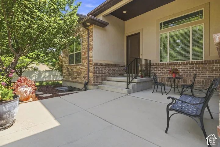 5492 Derby Ln, Stansbury Park, Utah 84074