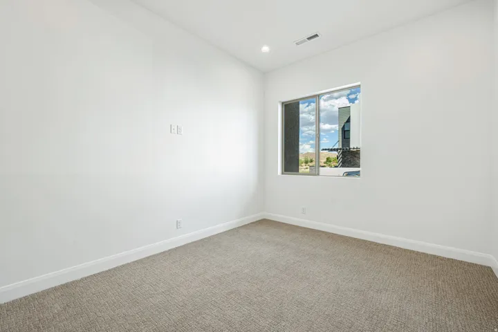 692 W High Tide Pl #133, St. George, Utah 84790