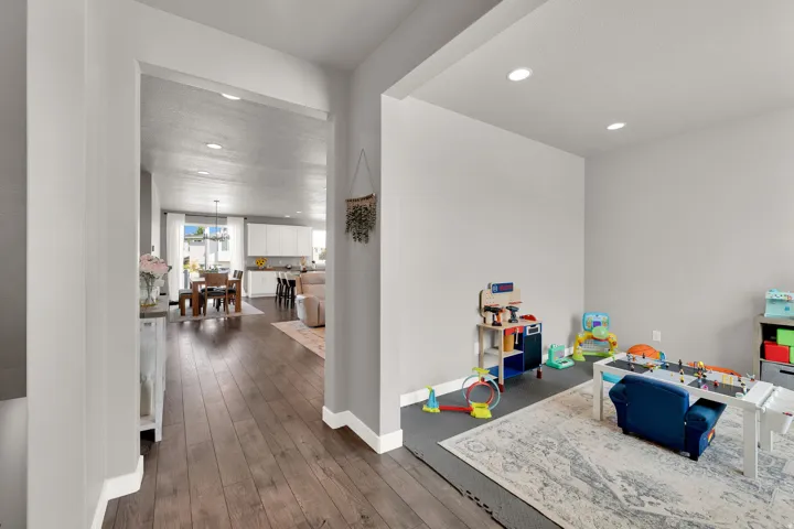 6784 W 8070 S, West Jordan, Utah 84081
