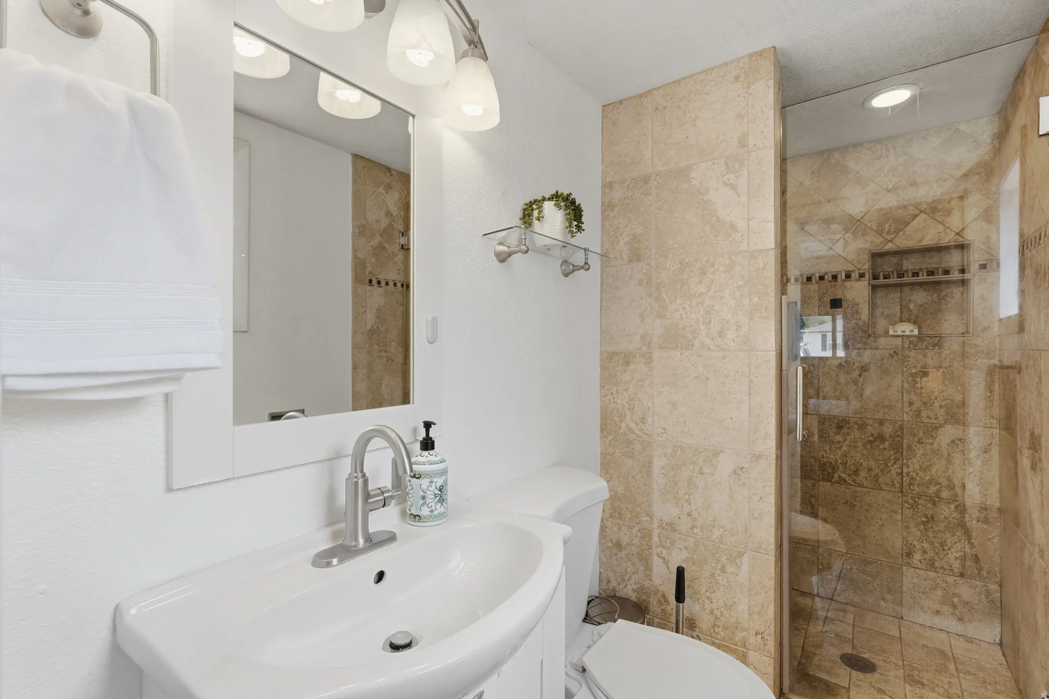 En suite bathroom