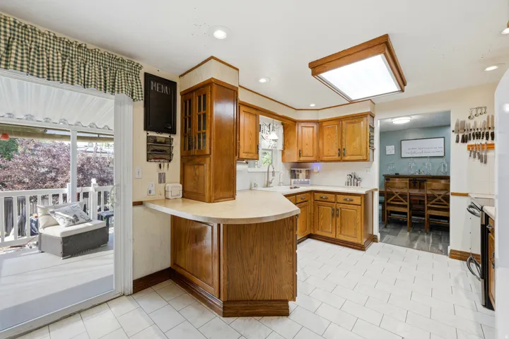 106 W 575 N, Kaysville, Utah 84037