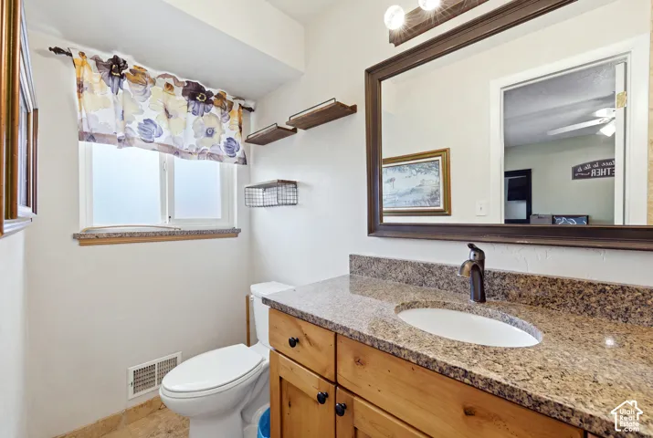 106 W 575 N, Kaysville, Utah 84037