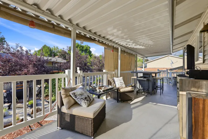 Covered Back Deck