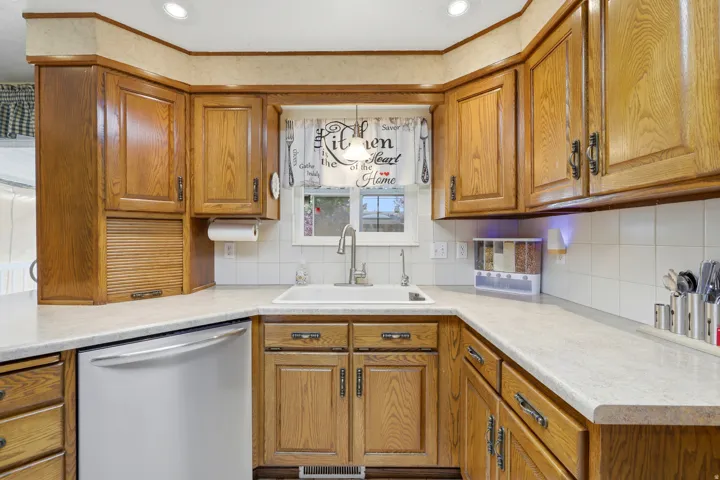 106 W 575 N, Kaysville, Utah 84037