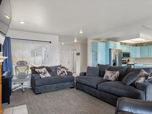 952 N Yacht Dr #2, Garden City, Utah 84028