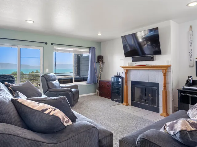 952 N Yacht Dr #2, Garden City, Utah 84028