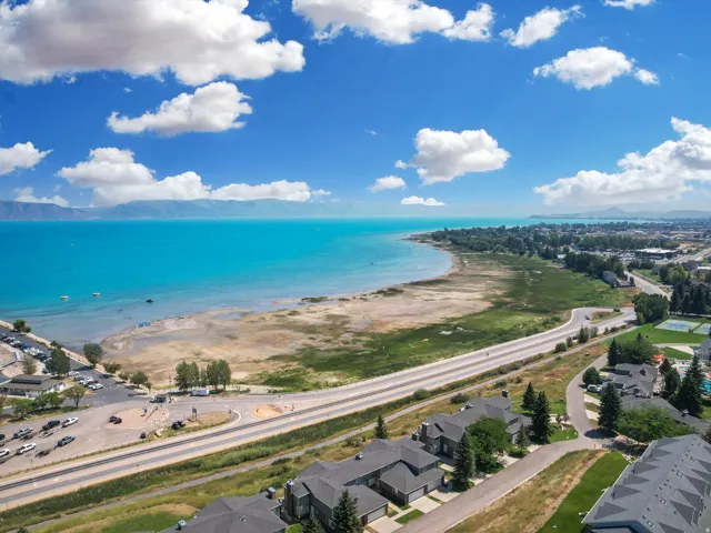 952 N Yacht Dr #2, Garden City, Utah 84028