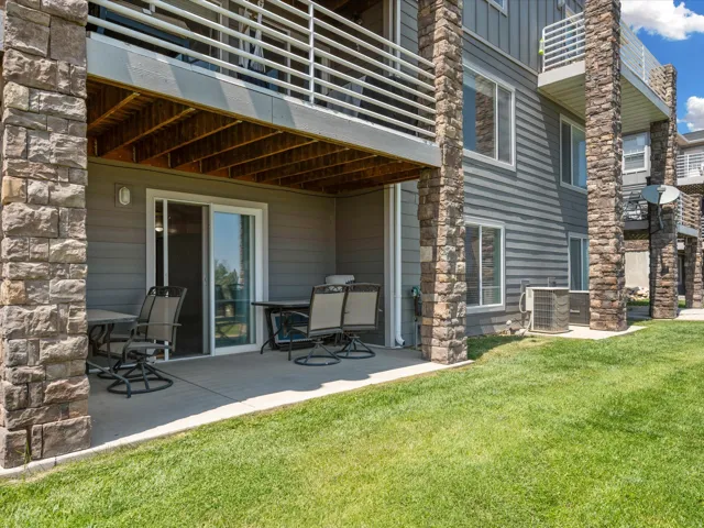 952 N Yacht Dr #2, Garden City, Utah 84028