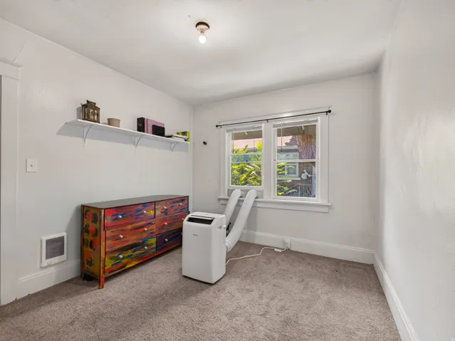 Flexible bonus room