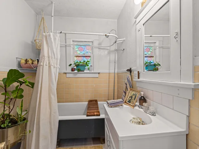Spa inspired bathroom