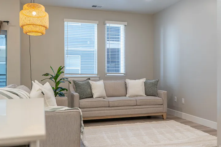 473 W 40 S #h-201, Providence, Utah 84332