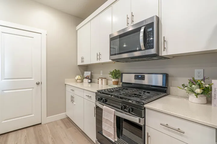 473 W 40 S #h-201, Providence, Utah 84332