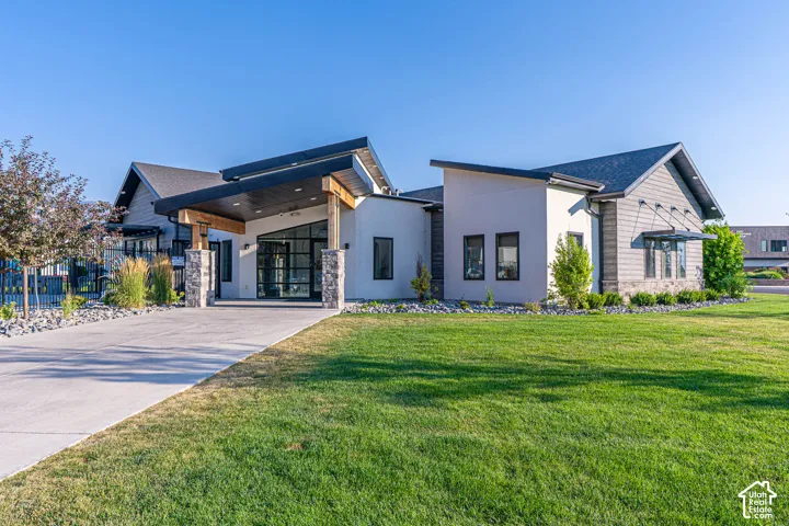 473 W 40 S #h-201, Providence, Utah 84332