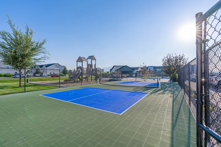 473 W 40 S #h-201, Providence, Utah 84332