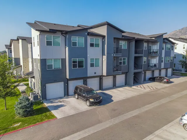 473 W 40 S #h-201, Providence, Utah 84332