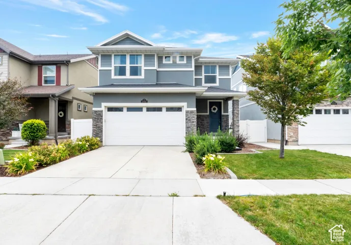 Beautiful 2-Story Home