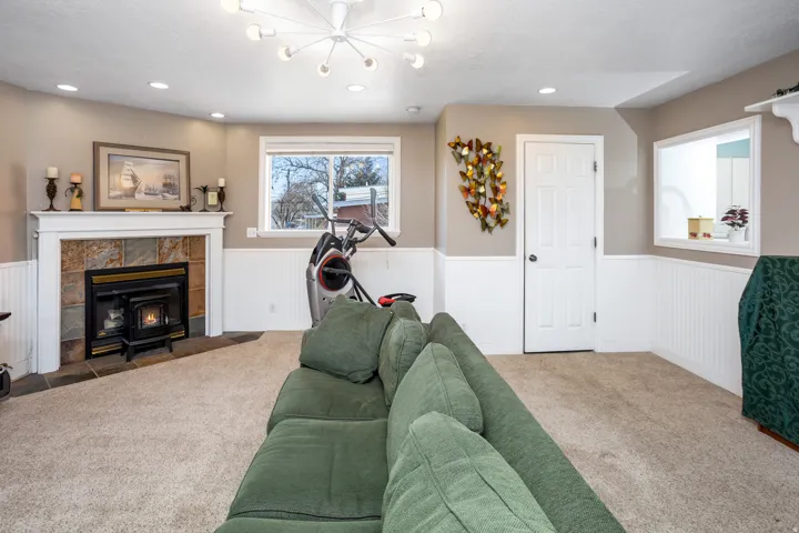 235 W 1400 N, Bountiful, Utah 84010