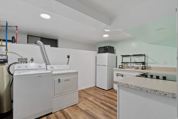 ADU Kitchen/Laundry