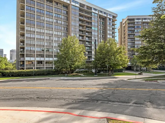 241 N Vine St #306 E, Salt Lake City, Utah 84103