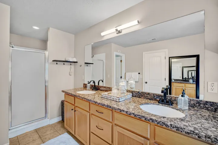 1462 E Tuscan Oak Way, Sandy, Utah 84092