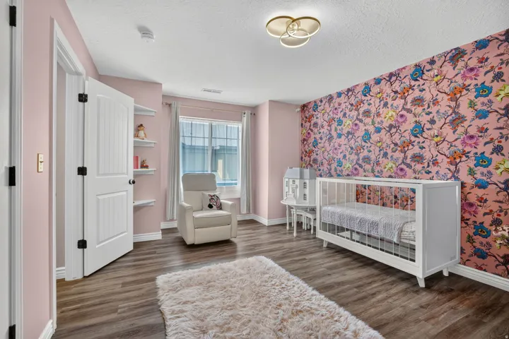 1462 E Tuscan Oak Way, Sandy, Utah 84092