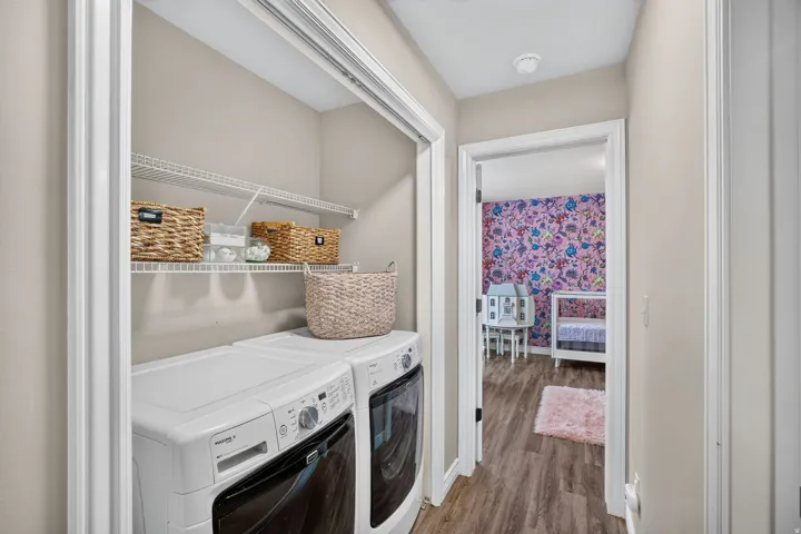 1462 E Tuscan Oak Way, Sandy, Utah 84092
