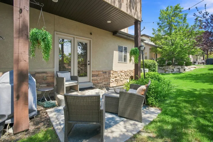 1462 E Tuscan Oak Way, Sandy, Utah 84092