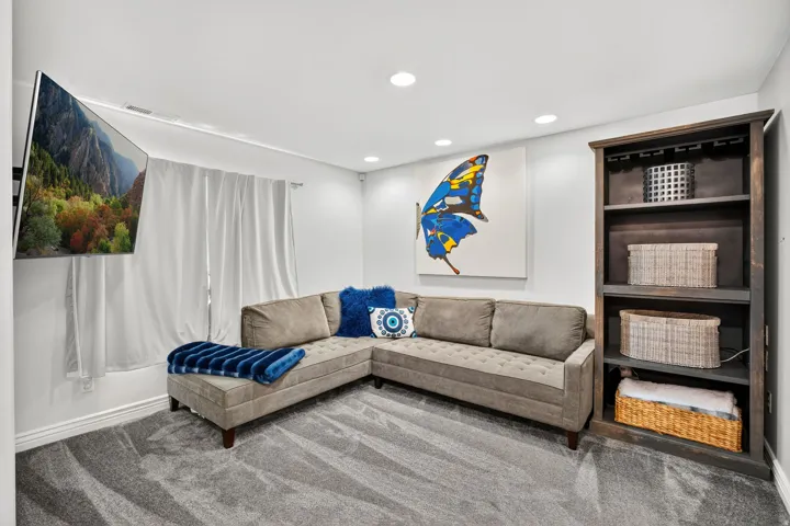1462 E Tuscan Oak Way, Sandy, Utah 84092